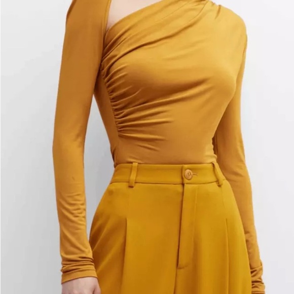 Asymmetric Ruched Long-Sleeve Jersey Top Elegant Mustard One-Shoulder Top SZ-10 - Picture 2 of 16